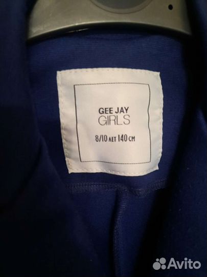 Пиджак для девочки 140 школьный