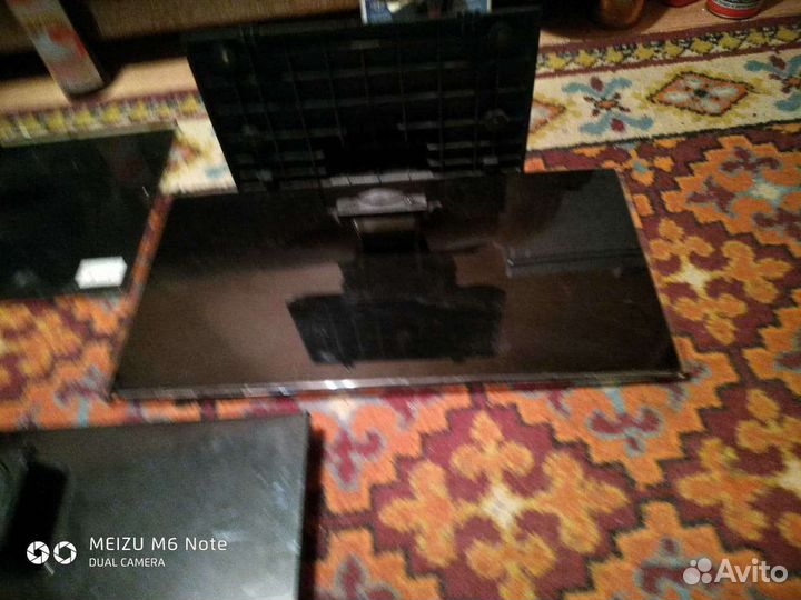 Подставка для телевизора