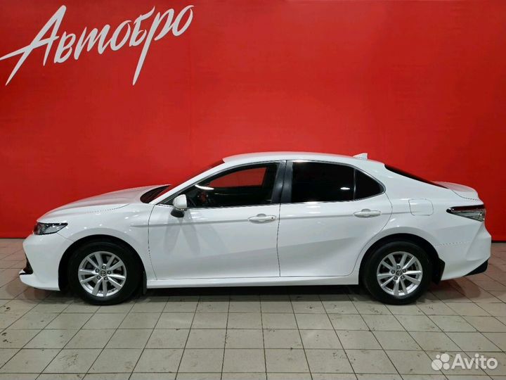 Toyota Camry, 2018