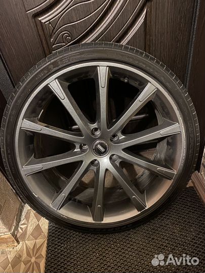 Колеса в сборе 245/35 R20 95Y