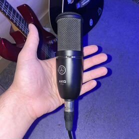 Студийный микрофон akg p120