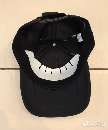 Новая бейсболка Nike Classic99 FC Liverpool