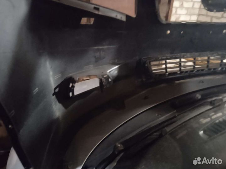 Бампер Тойота Камри