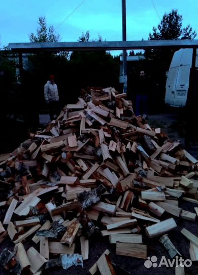 Дрова Березовые в наличии в Выборге