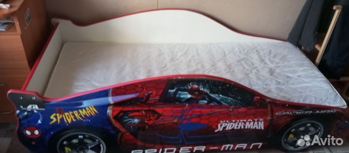Продам кровать машинку б,у спальное место 160 70