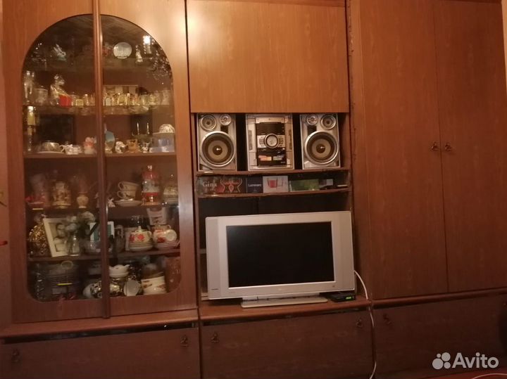 Стенка в гостиную