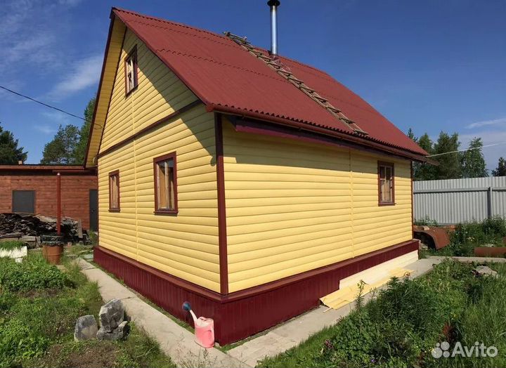 Бригада строителей