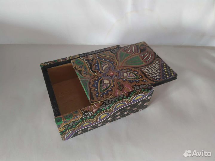 Шкатулка для украшений дерево