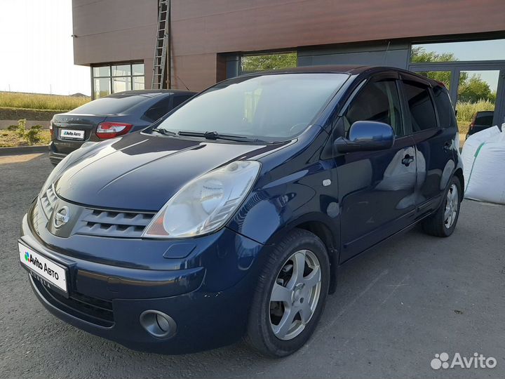 Nissan Note 1.6 AT, 2007, 195 000 км