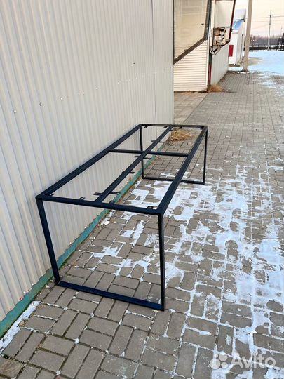 Готовое подстолье