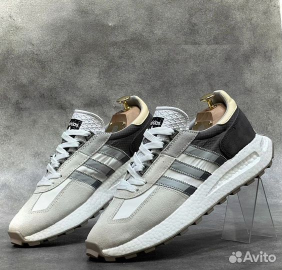 Adidas retropy E5 светло-серые черн разм. 42