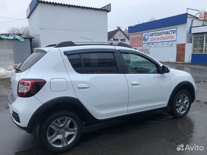 Renault Sandero Stepway 1.6 МТ, 2019, 85 900 км