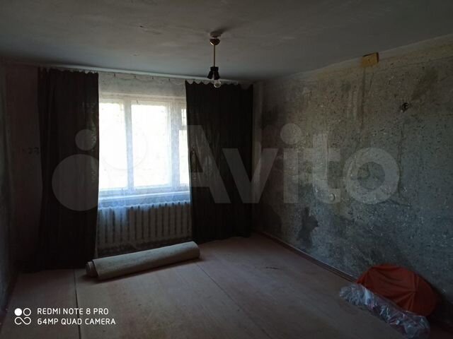 2-к. квартира, 54 м², 1/3 эт.