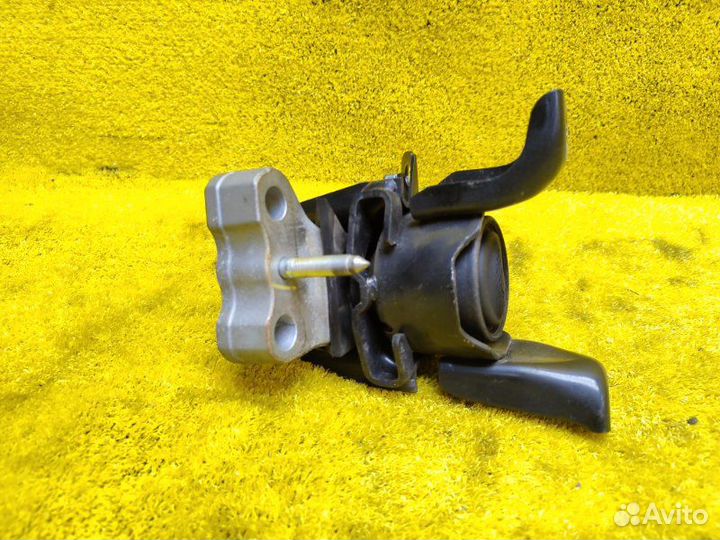 Подушка двигателя передняя правая Toyota