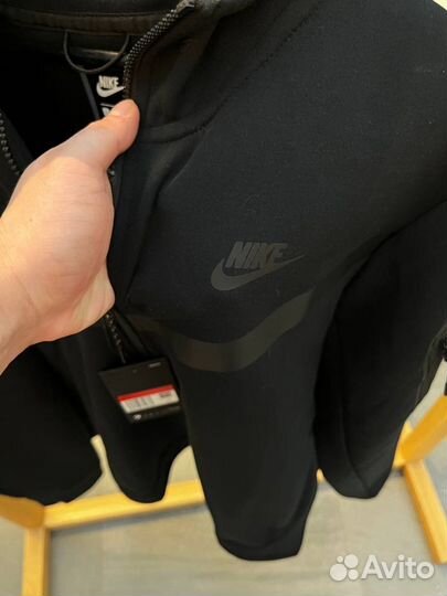 Nike tech fleece