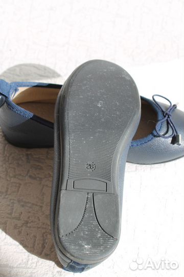 Обувь на девочку 28