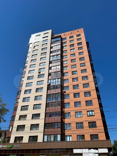 Доля в 2-к. квартире, 89,2 м², 8/16 эт.