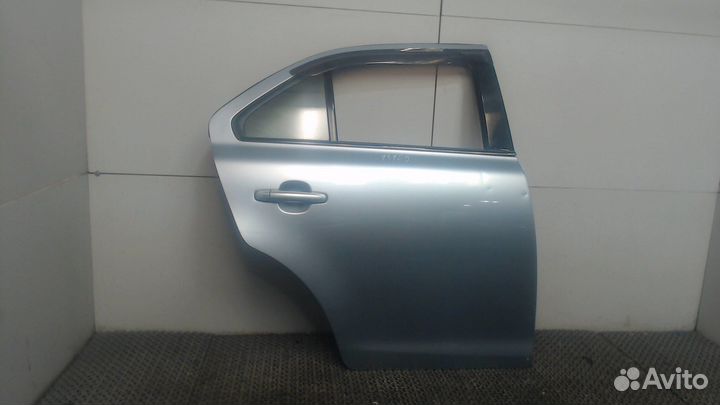 Дверь боковая Suzuki Kizashi, 2010