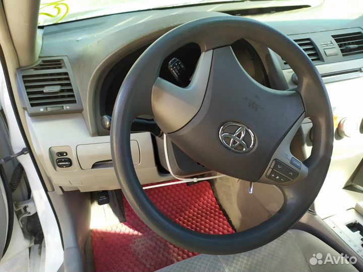 Магнитола Toyota Camry