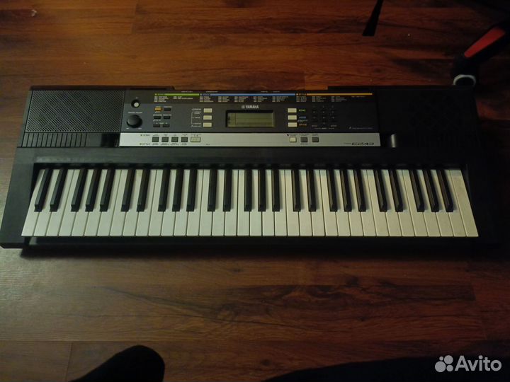 Синтезатор yamaha PSR e243