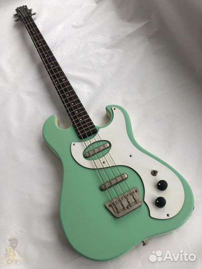 Danelectro dano 63 long 2024 scale bass