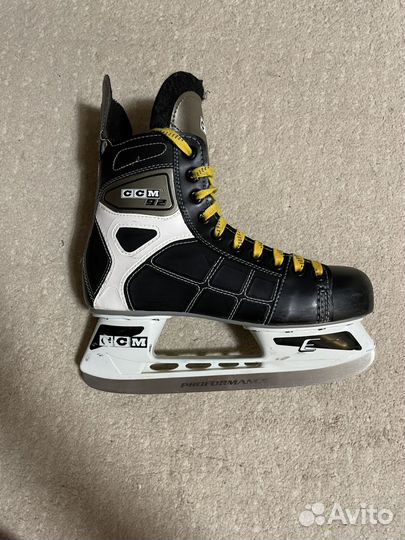 Коньки хоккейные ccm 92. 41 размер