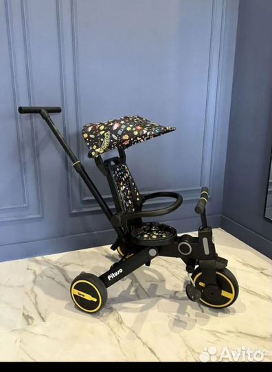 Трех колесный велосипед с ручкой