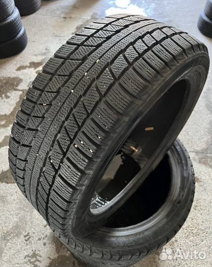 Dunlop Graspic HS1 235/45 R17