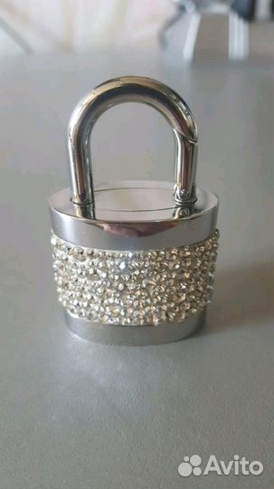 Флешка Swarovski lock OUT от Active Crystals