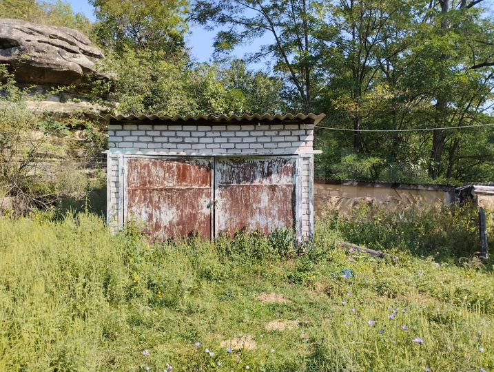 Дом 30 м² на участке 12 сот.