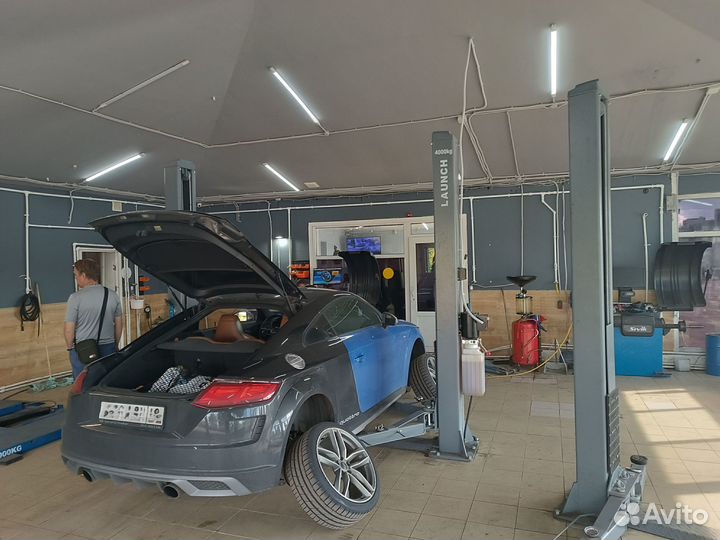 Michelin Pilot Sport 4 SUV 235/45 R20 100V