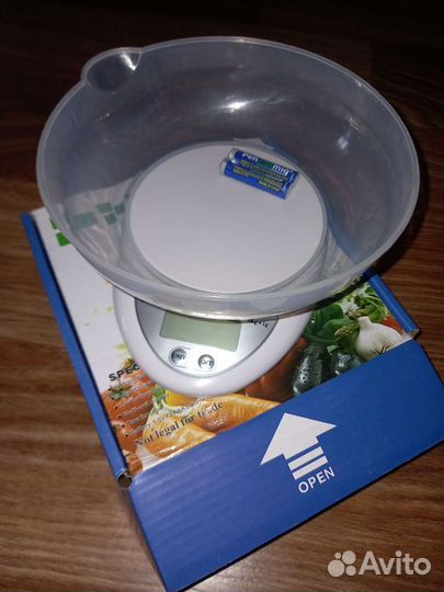 Весы кухонные электронные новые