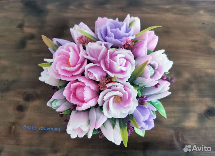 Букет из мыла в керамике