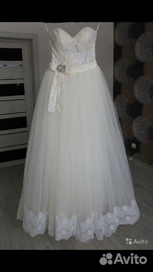 Свадебное платье