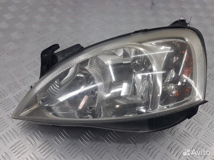 Фара передняя для Opel Corsa C 93173253