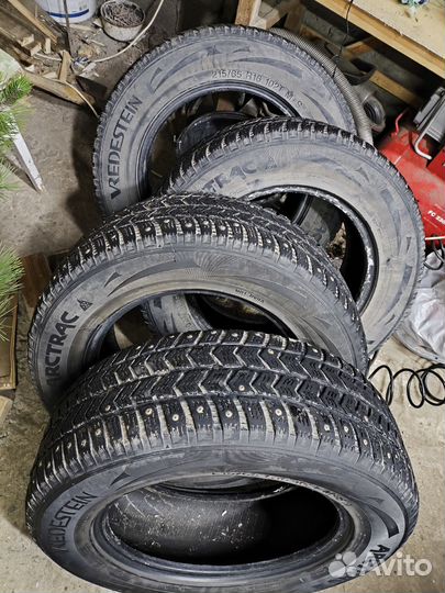 Vredestein ArcTrac 215/65 R16 102T