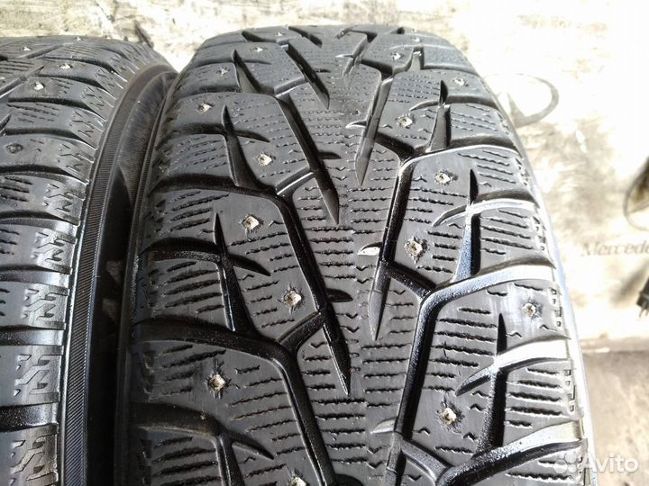 Yokohama Ice Guard IG55 215/55 R17 98T