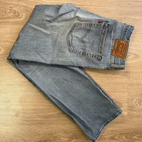 Джинсы levis