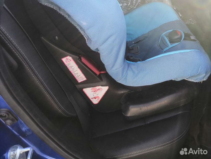 Автокресло maxi cosi 11мес - 4,5г