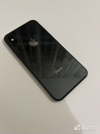 iPhone Xs, 256 ГБ