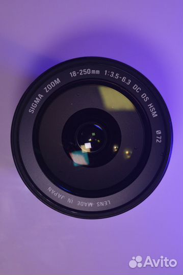 Объектив Sigma 18-250mm f/3.5-6.3 DC OS HSM