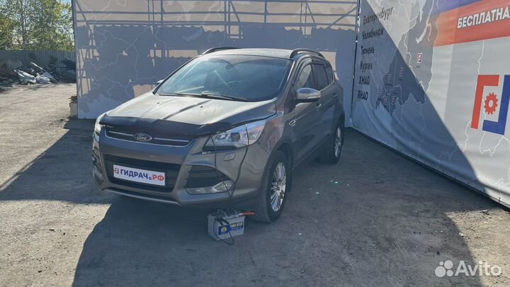 Щуп масляный Ford Kuga 1745650