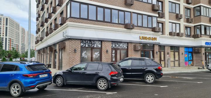 Угловое торговое помещение, 26.6 м²