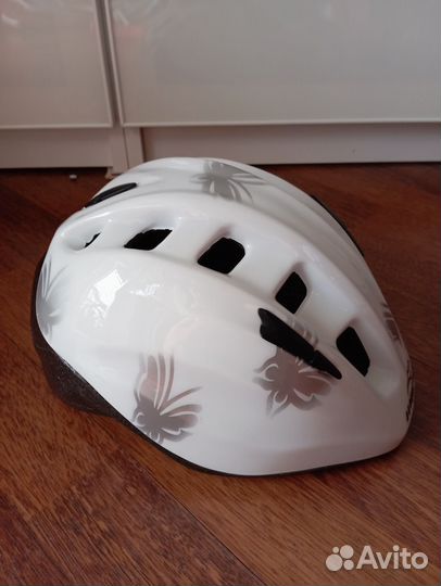 Шлем для роликов и велосипеда