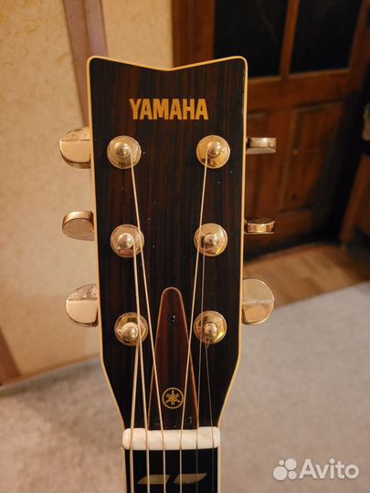 Гитара Yamaha FG-401W