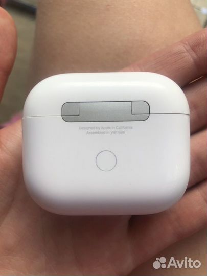 Беспроводные наушники apple airpods