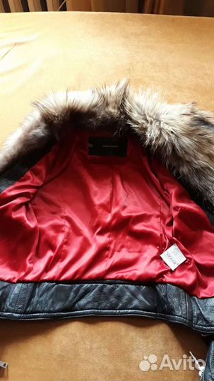 Кожаная куртка Dsquared2