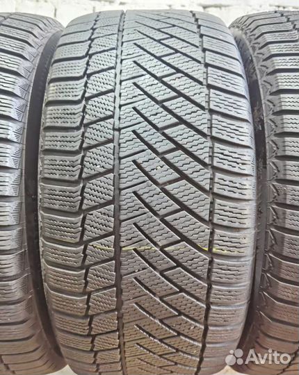 Continental ContiVikingContact 6 245/45 R17 88T