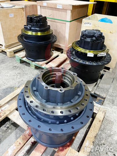 Редуктор хода Hitachi ZX280LCN-3F 9255880