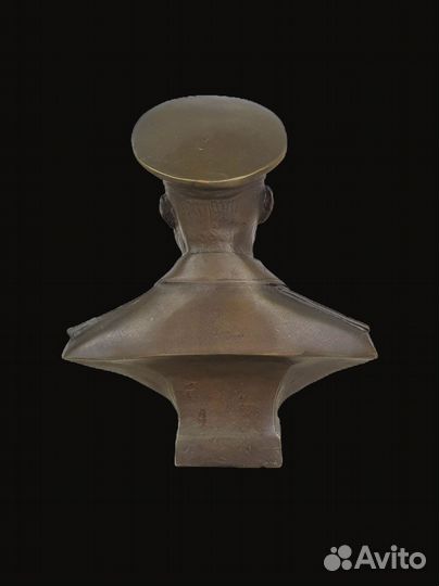 Бюст бронзовый 